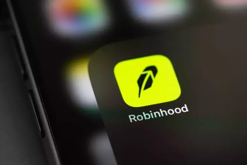 Robinhood's May Equity Trading Volumes Soar by 75%, Reaching $315 Billion
