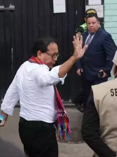Peruvian Election: Sanchez Visits Castillo Amidst Vote Count