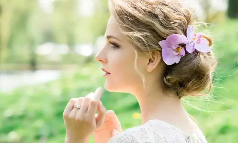 Tocados Florales Naturales para Bodas Matutinas: Elegancia y Frescura