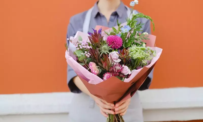 El Lenguaje Secreto de las Flores: Una Guía para Regalar con Significado