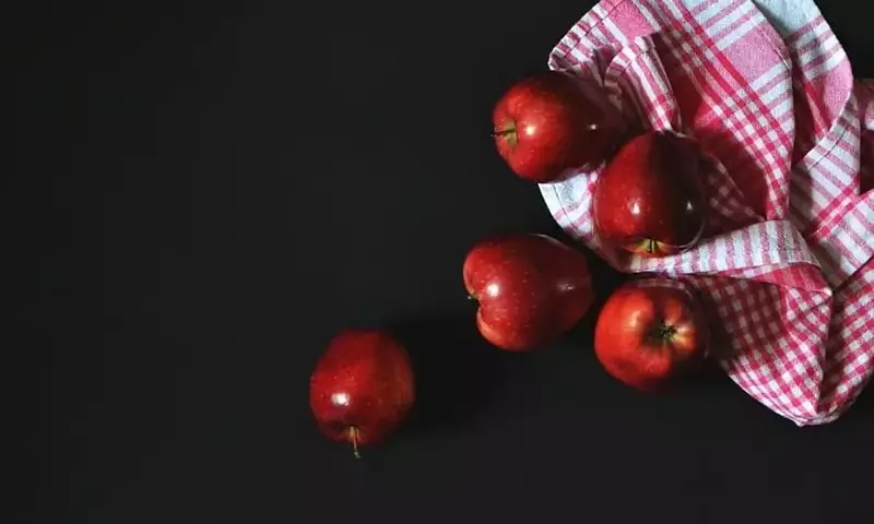 La Manzana 'Pink Lady': Origen, Características y Beneficios