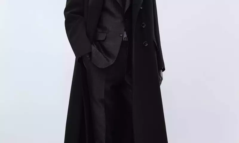 Tom Ford's Pre-Fall 2026 Menswear: A Fusion of Sensuality and Refinement