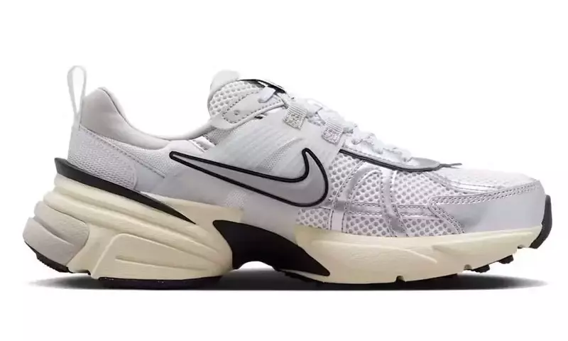 Top Picks for Comfortable and Stylish Chunky Sneakers This Summer