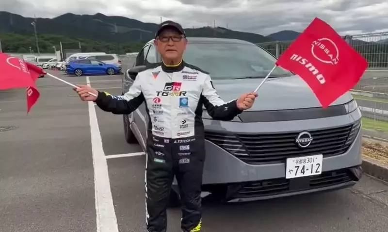 Toyota Chairman Enthusiastically Endorses Nissan Murano in Unexpected Viral Video