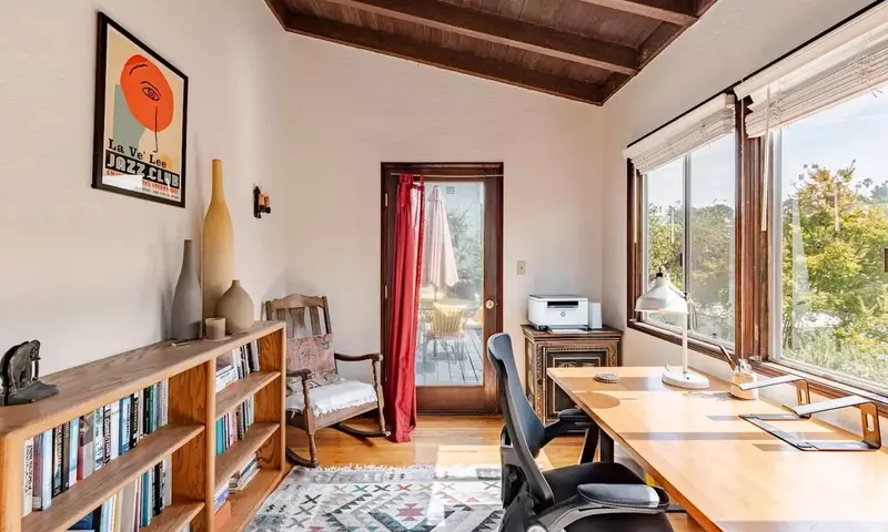 Embrace the Long Stay: Your Guide to Immersive Travel with Airbnb