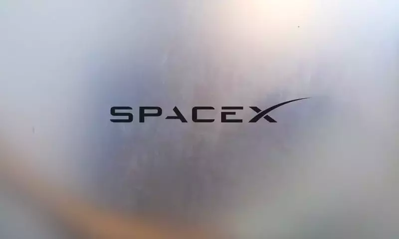 ETF Providers Vie for Position as SpaceX Prepares for Public Debut