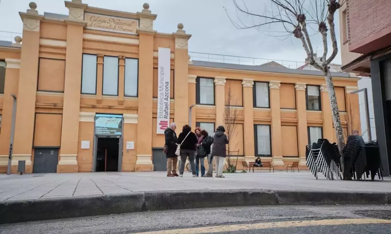 La Biblioteca Rafael Azcona Renueva el Verano con Semillas y Cultura al Aire Libre