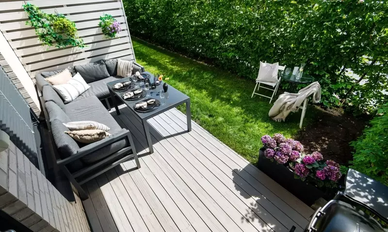 Transforma Tu Pequeño Jardín en un Oasis Espacioso: Secretos de Diseño
