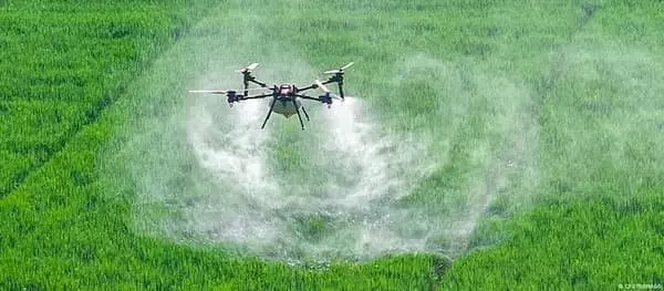 La UE aprueba la fumigación con drones: una nueva era para la agricultura de precisión