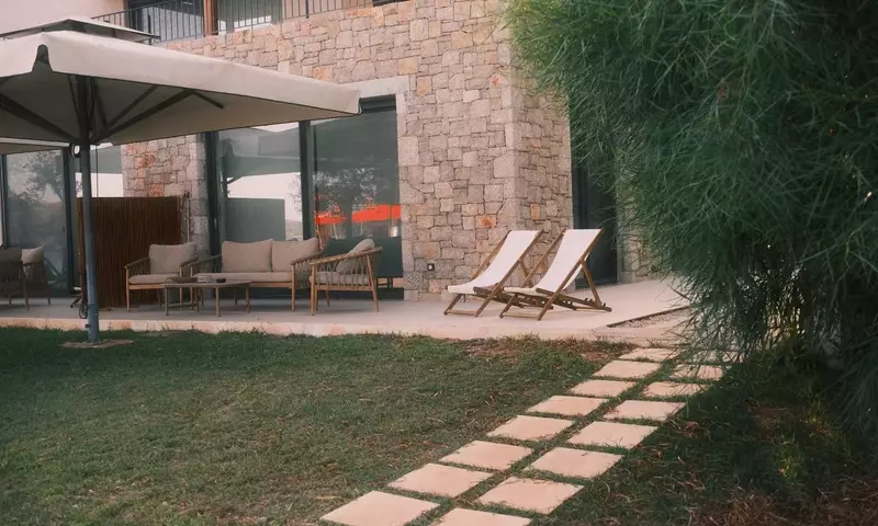 Transforma Tu Jardín en un Oasis Multifuncional sin Grandes Obras